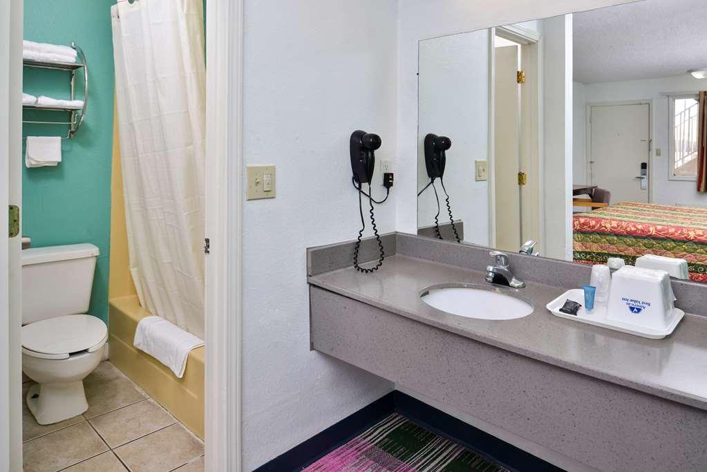 Indy Southwestern Inn-South Indianapolis Phòng bức ảnh