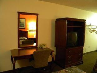 Indy Southwestern Inn-South Indianapolis Phòng bức ảnh