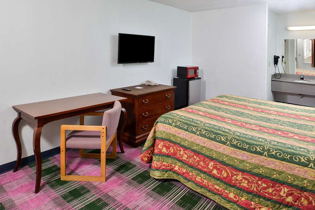 Indy Southwestern Inn-South Indianapolis Phòng bức ảnh